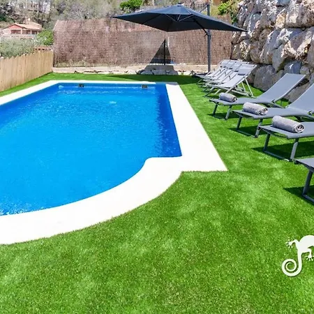 Serranita - Stylish With Views And Air Conditioning 15 Mins To Sitges فيلة *
