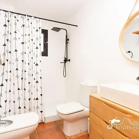 Serranita - Stylish With Views And Air Conditioning 15 Mins To Sitges Olivella