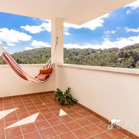 Villa Serranita - Stylish With Views And Air Conditioning 15 Mins To Sitges Olivella